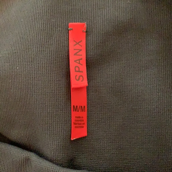 Spanx seamless black camo leggings - Picture 4 of 6